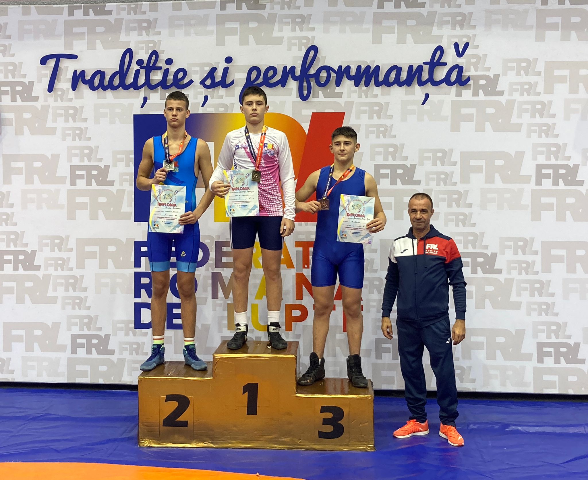 CSS4 Straluceste la Tg Mures: Fetele U17 Castiga Medalia de Argint la Campionatul National